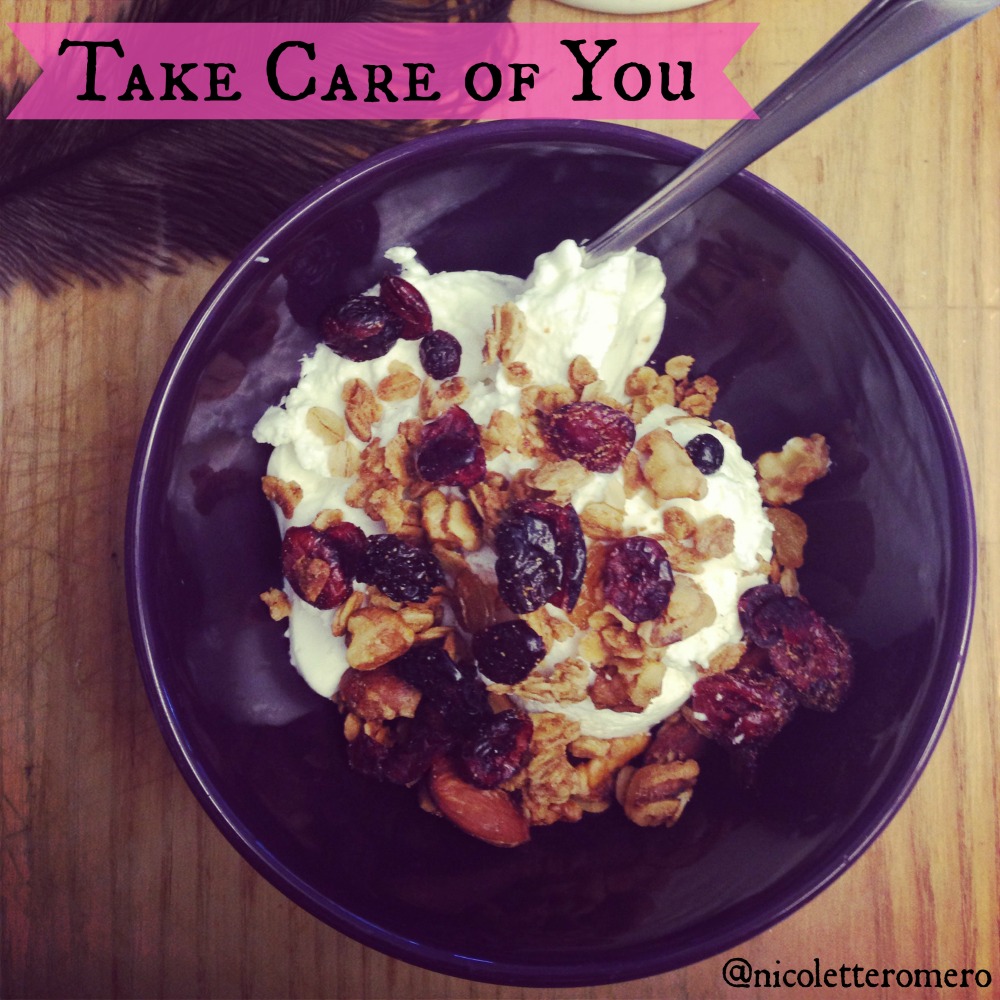 Greek yogurt with granola and dried berries